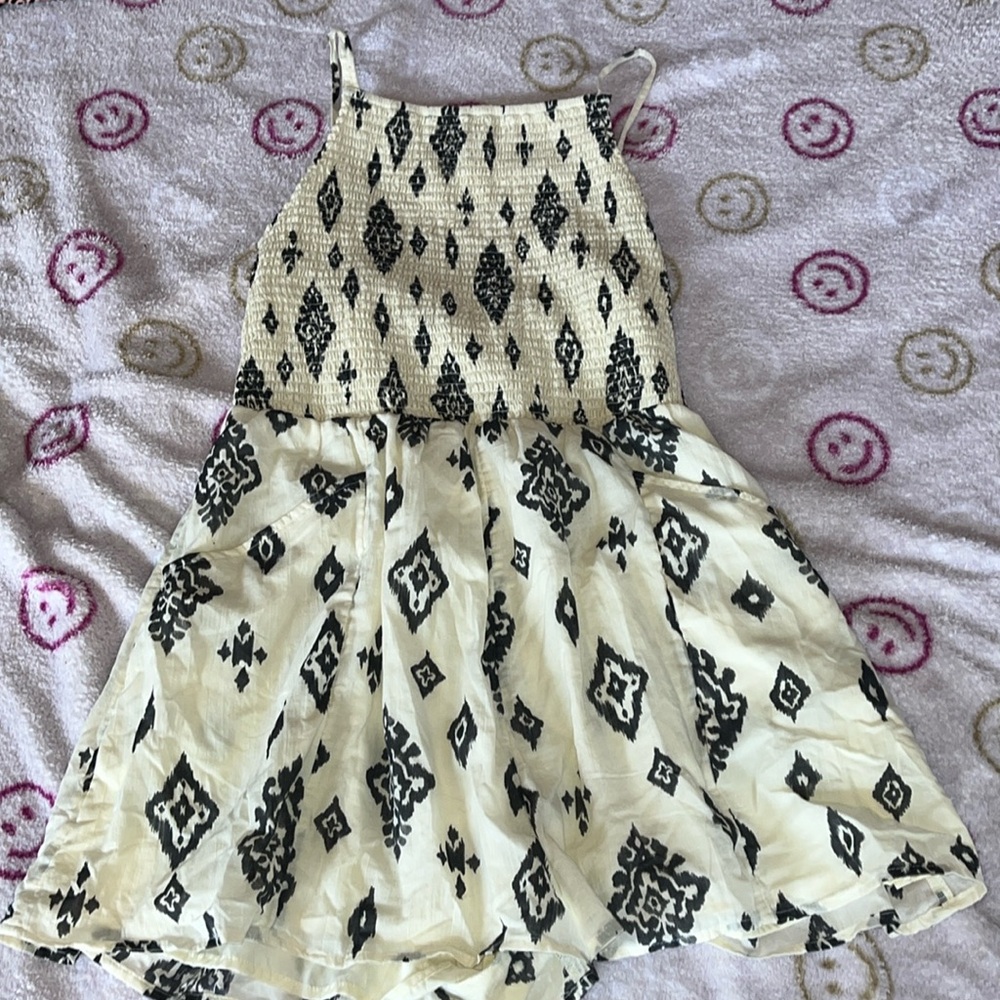AEO Romper with pockets